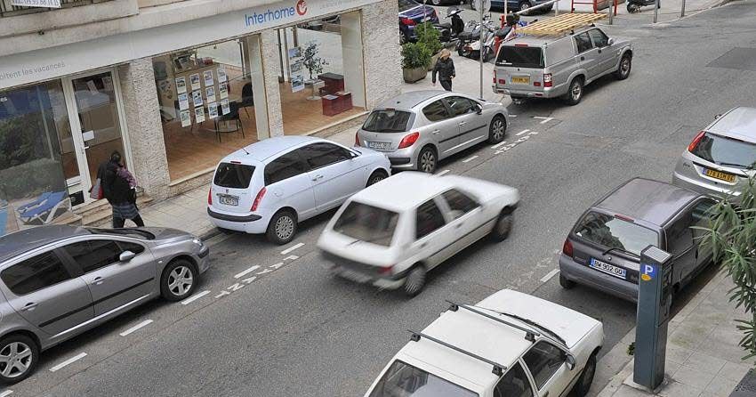 Le stationnement en ville : bientôt un casse-tête pour les automobilistes
