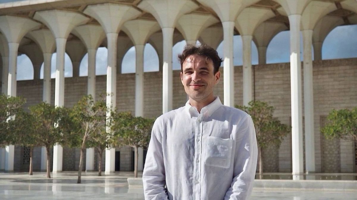 Christophe Gleizes en appel : un espoir de justice pour le journaliste français en Algérie