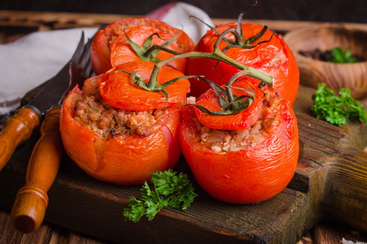 Découvrez la recette innovante de tomates farcies de Noémie Honiat