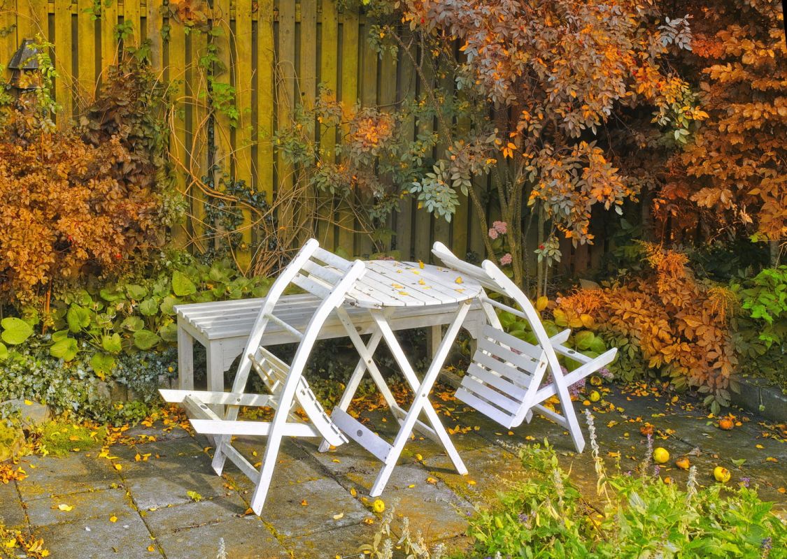 préservez votre mobilier de jardin pour l’hiver en trois étapes simples