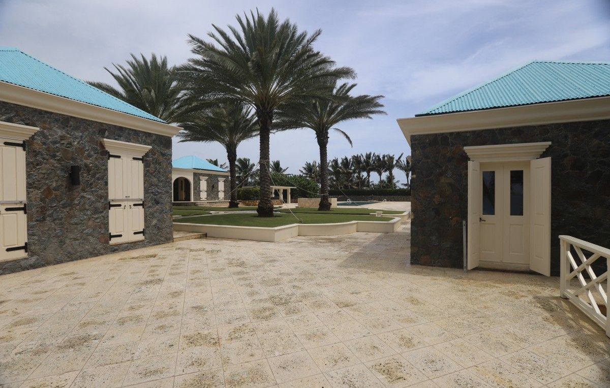 Les révélations troublantes de l'île de Jeffrey Epstein