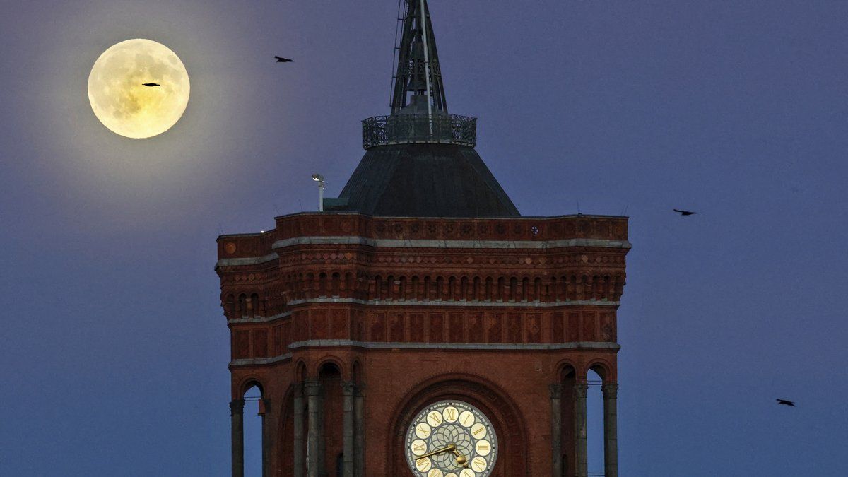 Admirez la super lune du 4 décembre : un spectacle astre qui ne se reproduira pas avant 2042