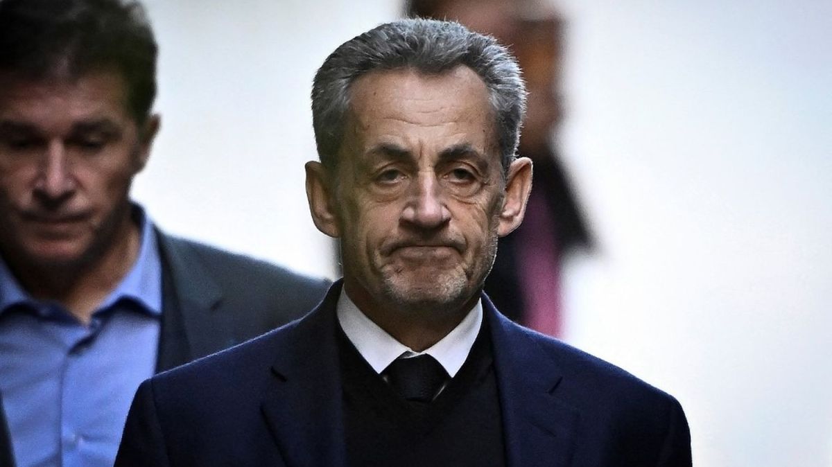 Nicolas Sarkozy dévoile son expérience derrière les barreaux et analyse le paysage politique français