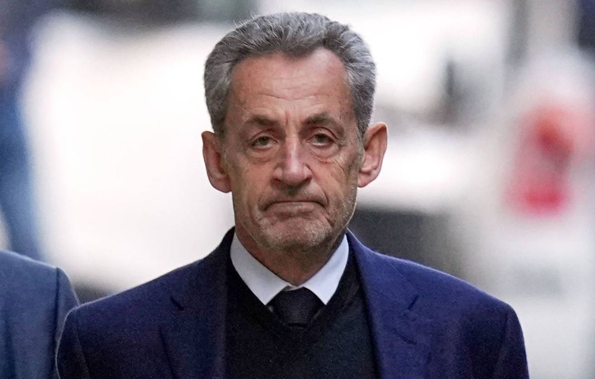 Nicolas Sarkozy dévoile son "Journal d'un prisonnier" : entre détention et résilience