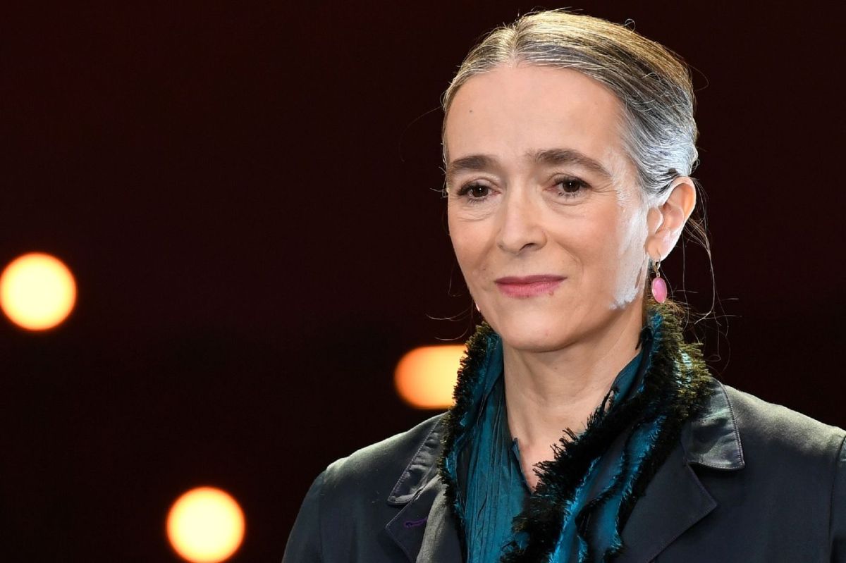Delphine Ernotte défend la neutralité de France TV face aux accusations