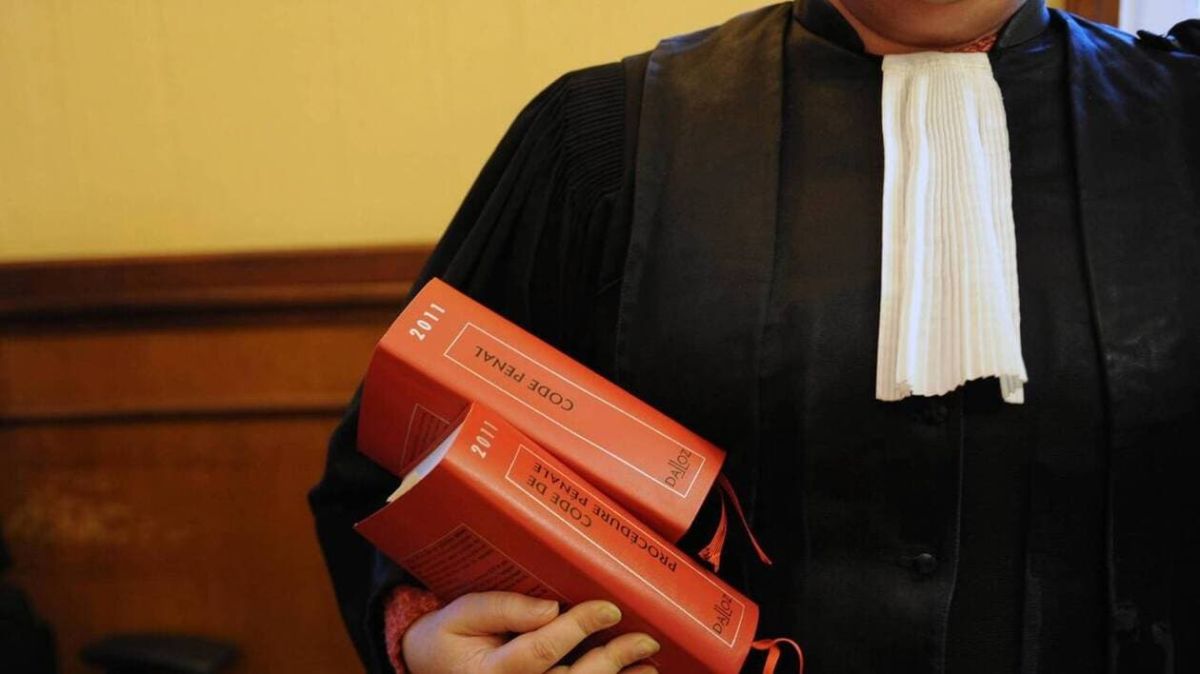 Une femme de 45 ans provoque 17 incendies dans son immeuble : un acte insensé