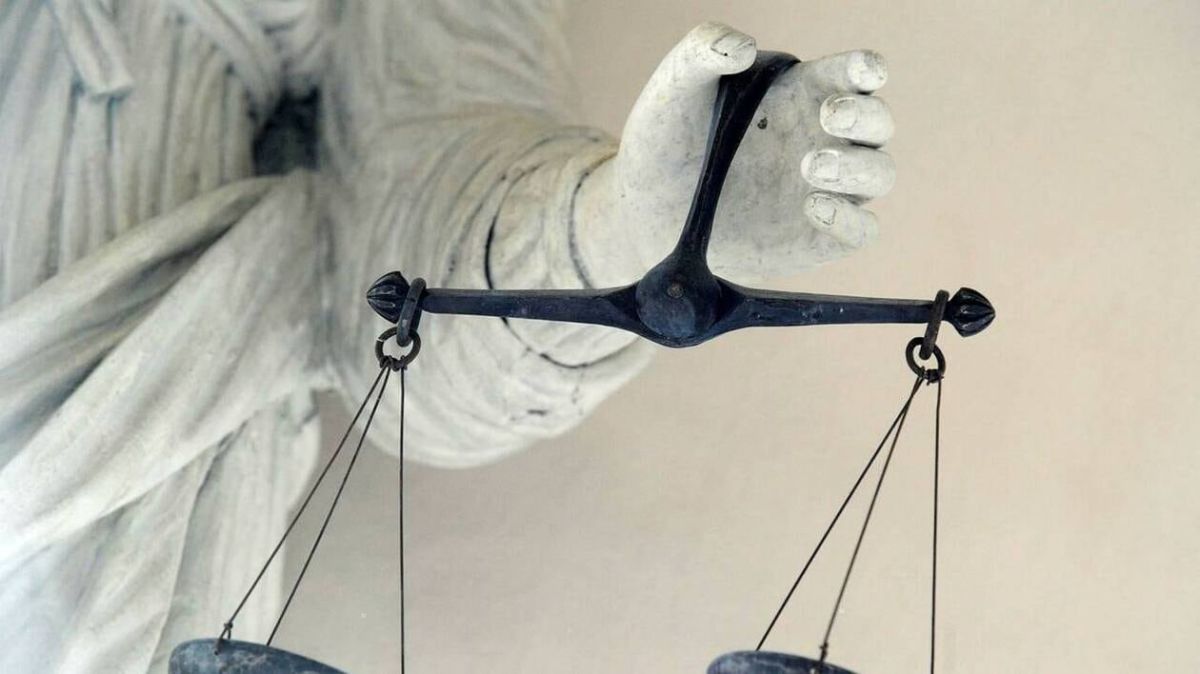 Un homme de Granville écroué pour violences conjugales : un drame familial sous les yeux des enfants