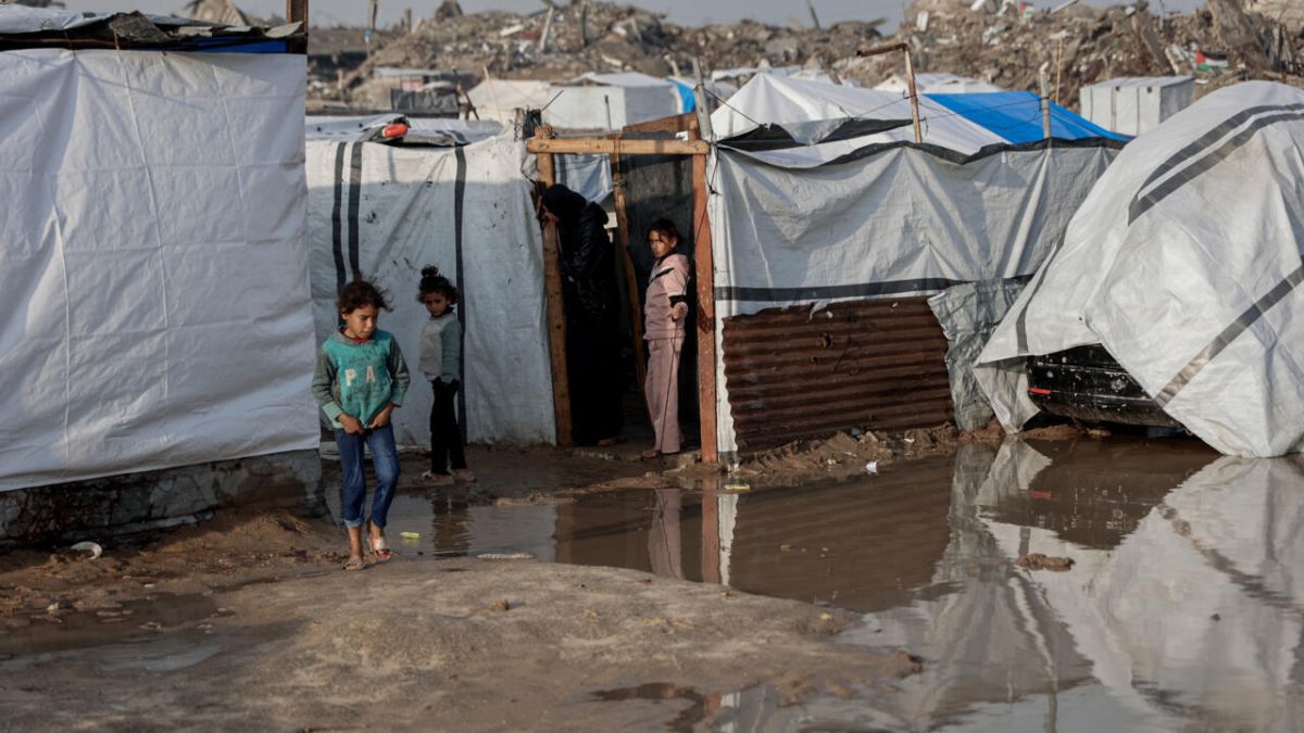 Gaza sous les eaux : la tempête Byron laisse des victimes et une détresse croissante