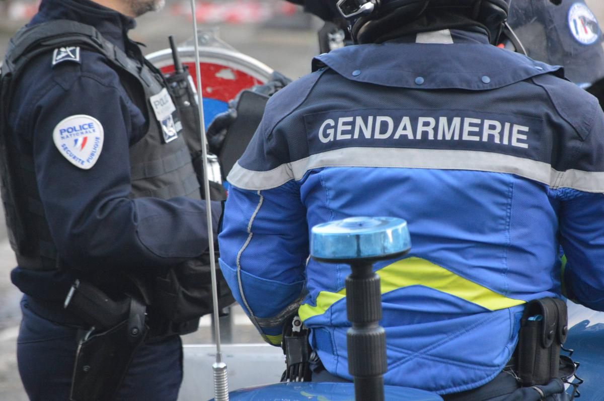 Des policiers compromis dans un réseau de criminalité organisée à Pontoise