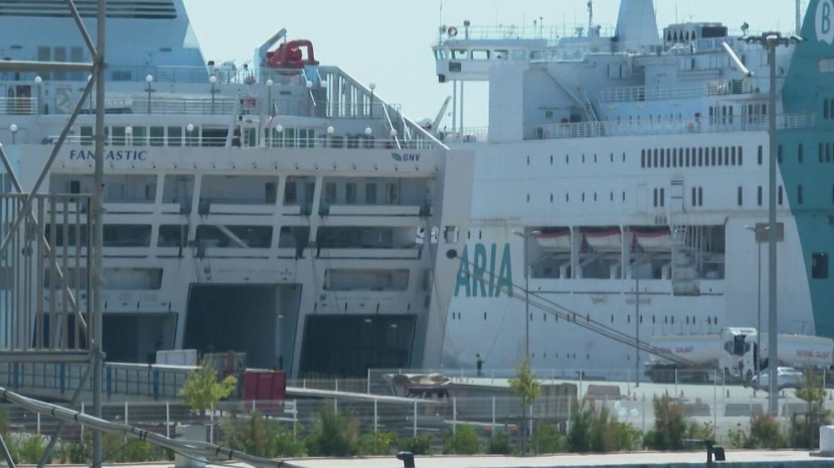 Un ferry sous surveillance : thèse d'espionnage ou simple malentendu ?