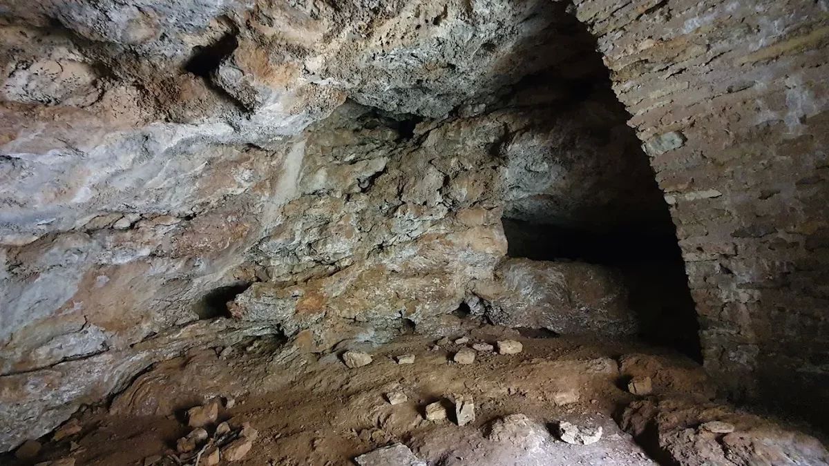 La grotte de la Médecine : un trésor archéologique à découvrir et à préserver