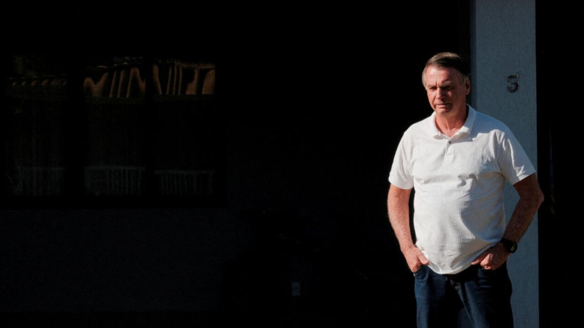 Jair Bolsonaro libéré temporairement pour une opération : un Noël sous haute surveillance