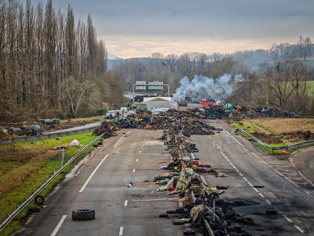 Les agriculteurs en colère reprennent la mobilisation en janvier