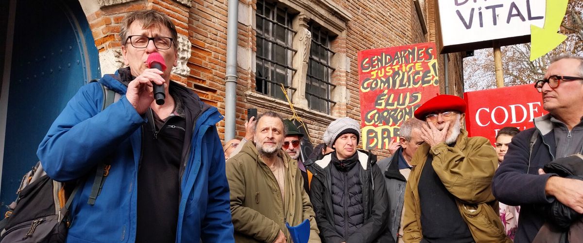 Le bras de fer autour de l'autoroute A69 : les opposants ne reculent pas