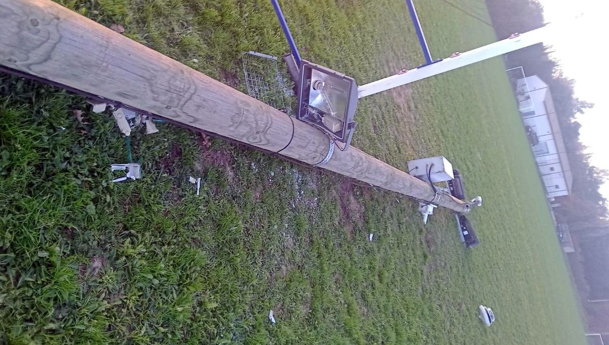 Des vents violents causent des dégâts significatifs à Arpaillargues-et-Aureillac