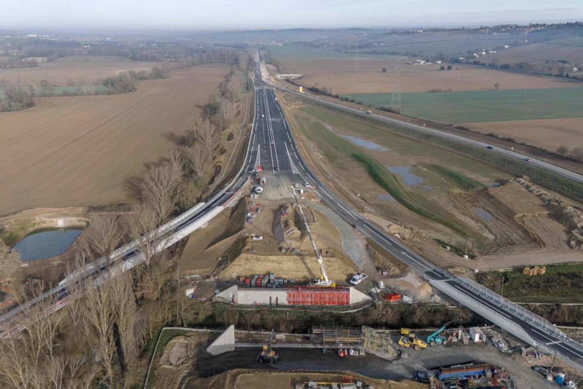 Suspension des travaux sur l'autoroute A69 : un coup d'arrêt inattendu