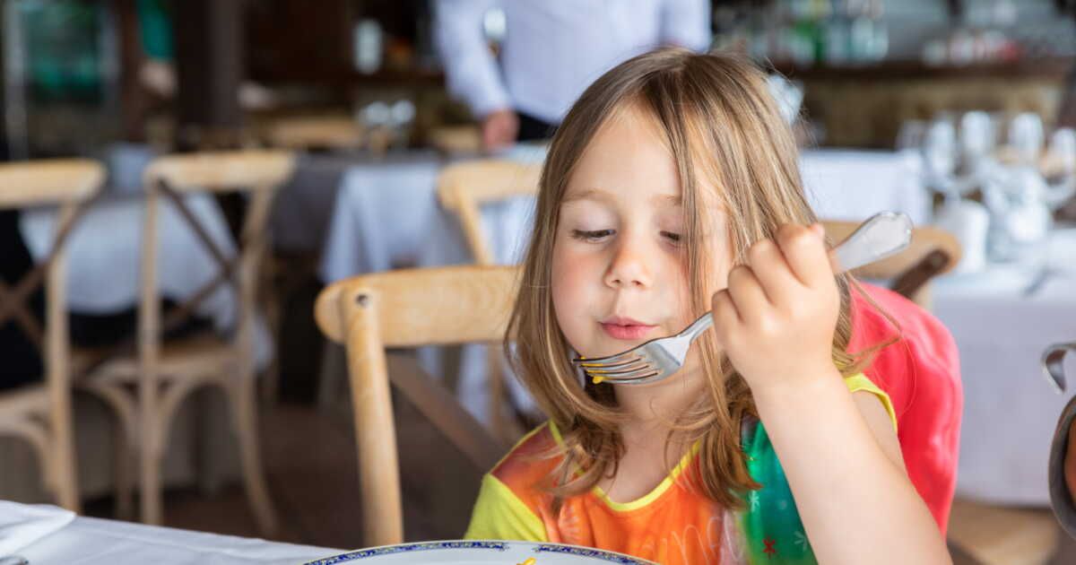 L'astuce de Cyril Lignac pour faire aimer le poisson aux enfants