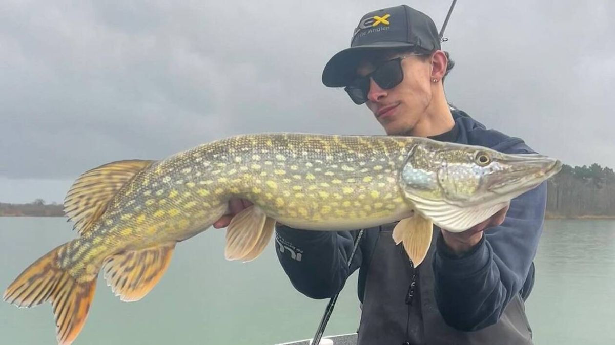 Elio Malnuit : un jeune entrepreneur alençonnais passionné de pêche