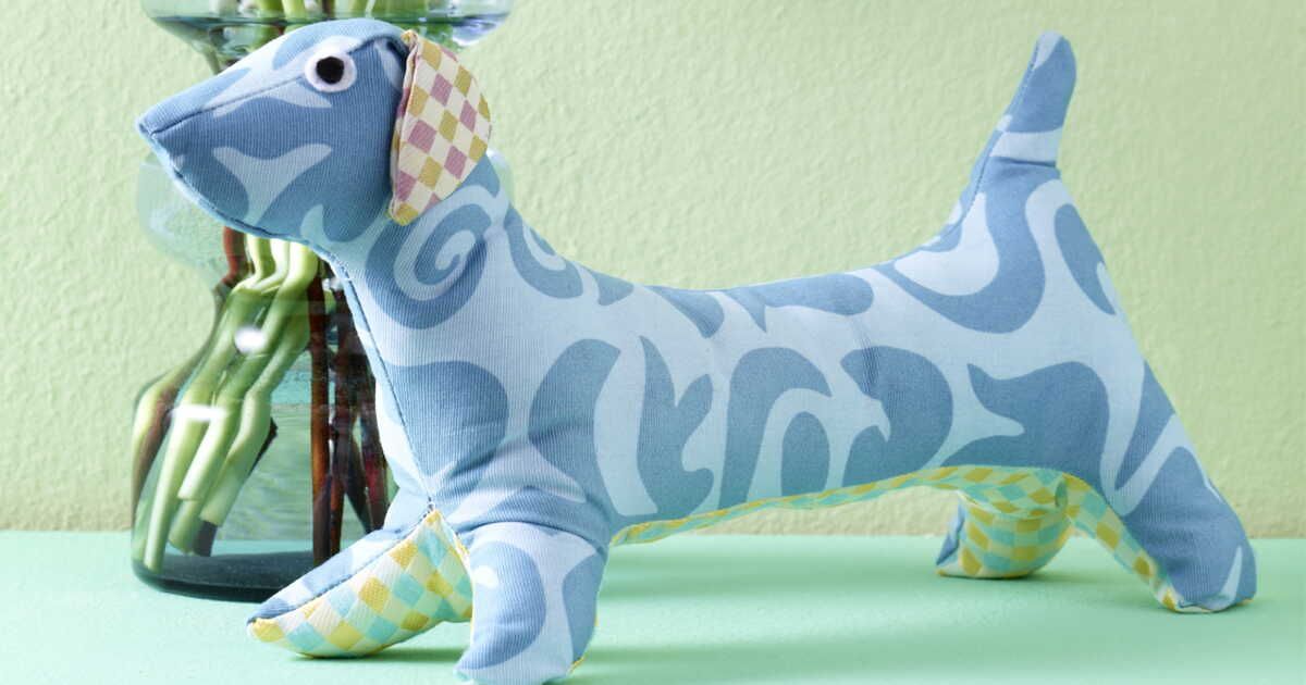 Marcel le teckel : un doudou à coudre