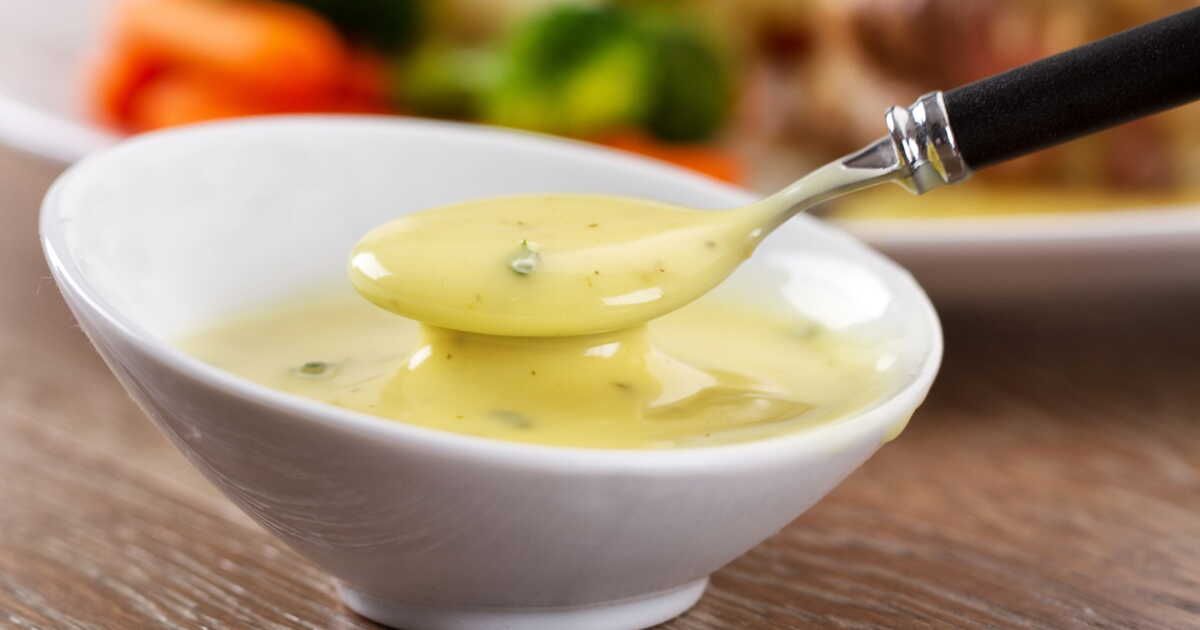 La sauce béarnaise maison : une expérience gustative incontournable pour vos barbecues