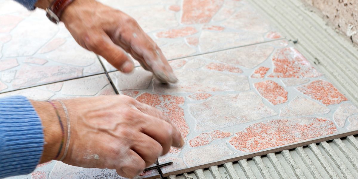 Comment étanchéifier une terrasse avant d'y poser du carrelage ?