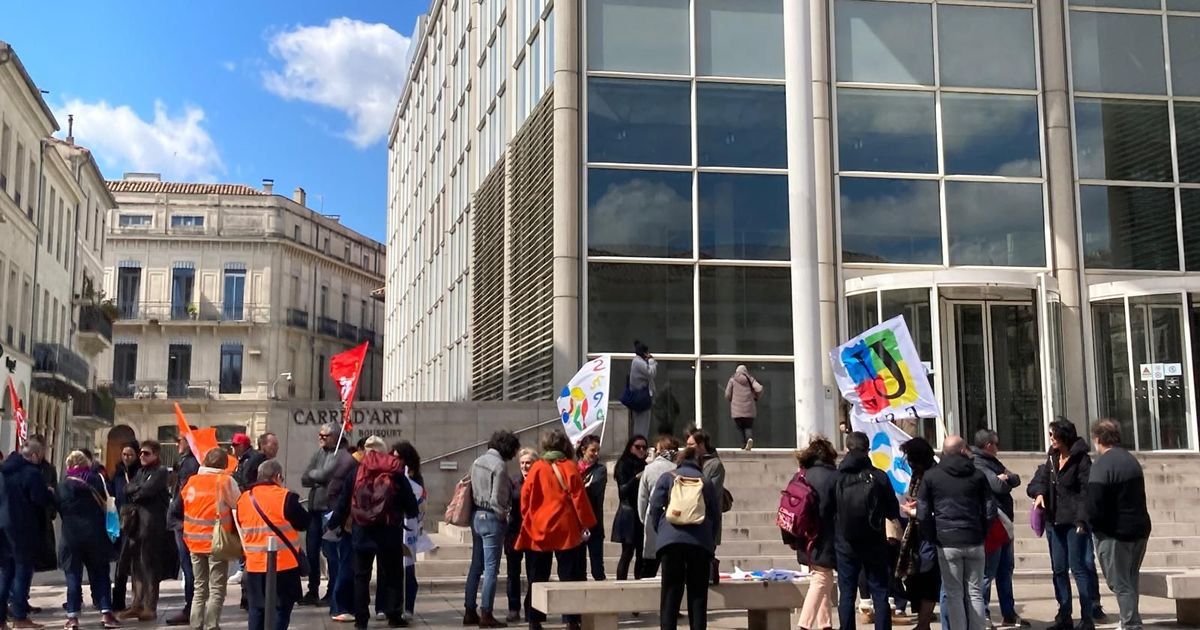Des enseignants en colère à Nîmes face à des suppressions de postes