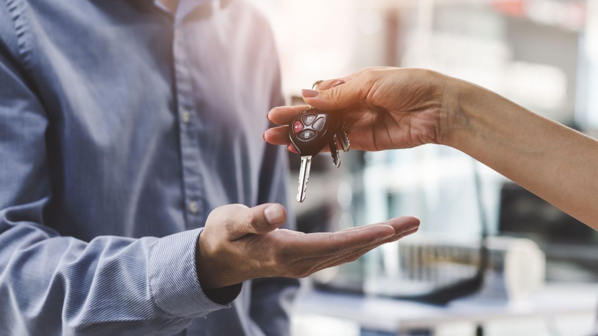 Vendre sa voiture : comment naviguer sans pièges ?