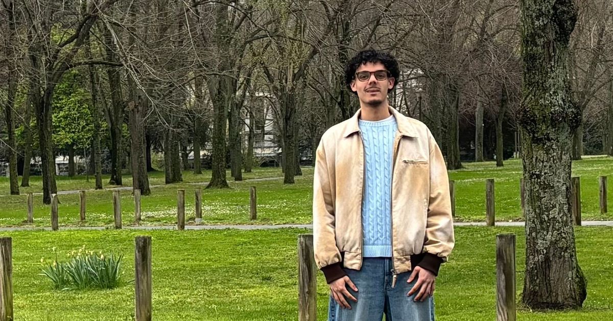 Un jeune lycéen devient conseiller municipal à Castanet-Tolosan près de Toulouse