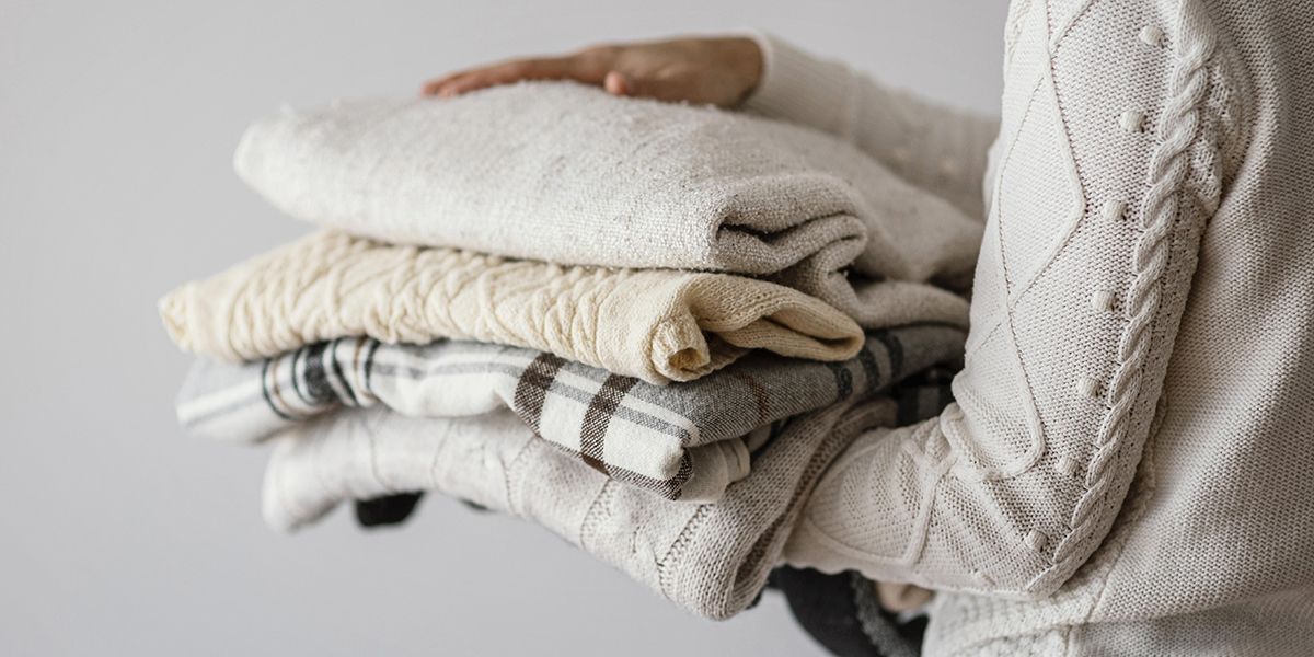 Les secrets pour laver un pull en cachemire sans l'abîmer