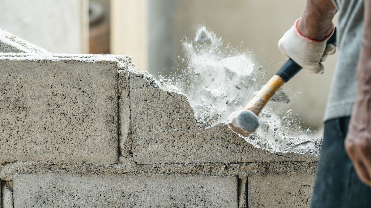 Après la destruction d'un mur, les habitants d'un quartier respirent enfin