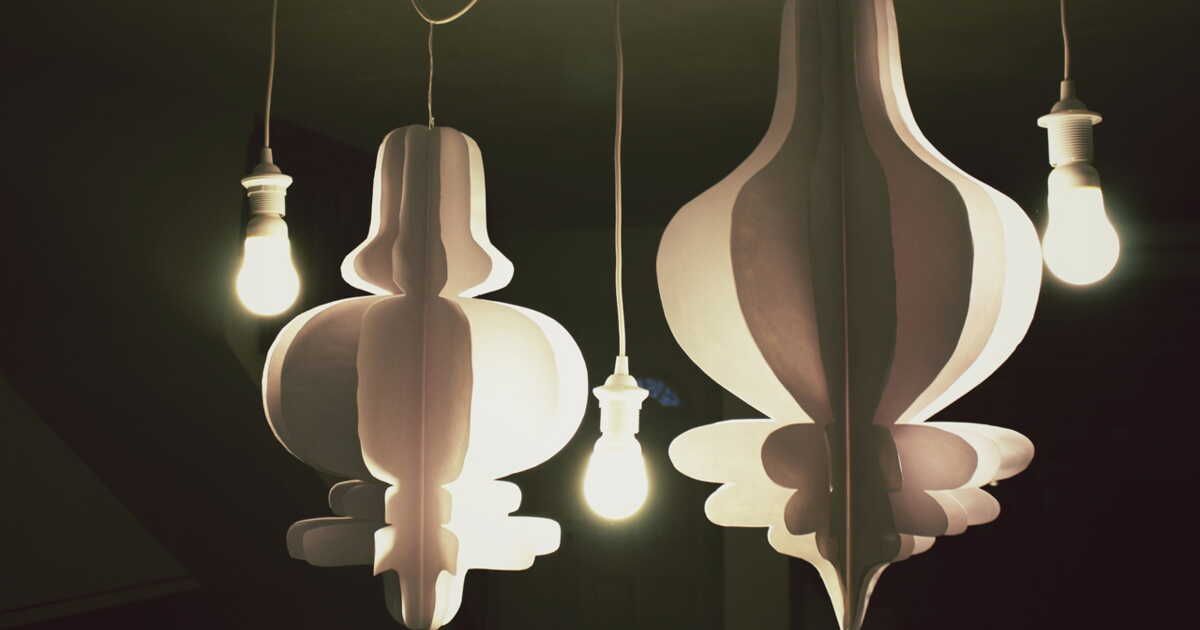 Suspensions géantes en papier