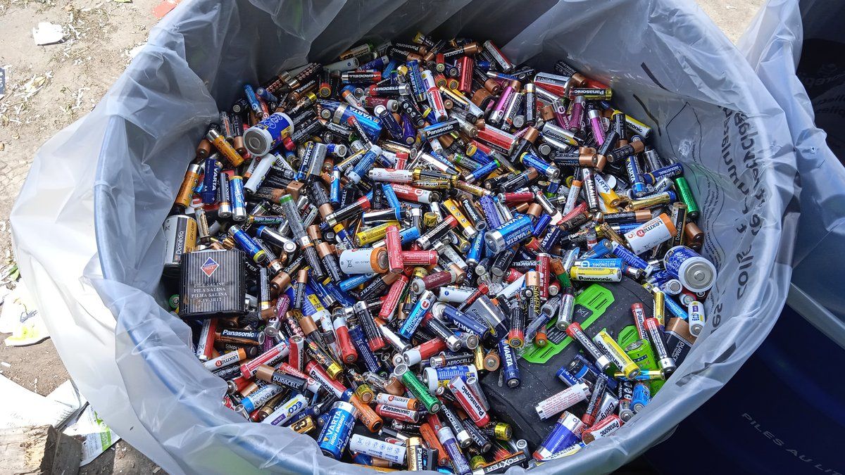 Des collégiens d'Ariège se mobilisent pour l'environnement : un défi de recyclage ambitieux