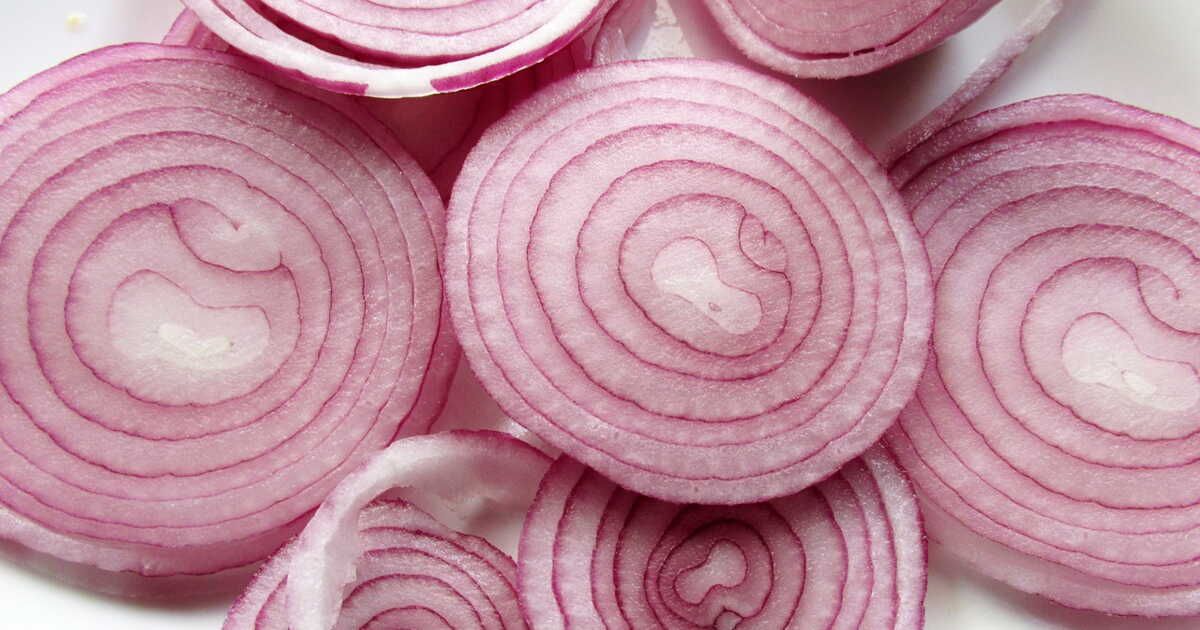 Comment émincer un oignon facilement ?