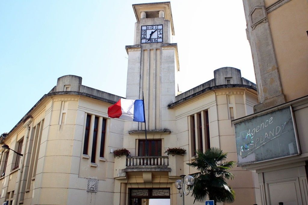 Des militantes Femen interrompent un hommage controversé à Jeanne d’Arc