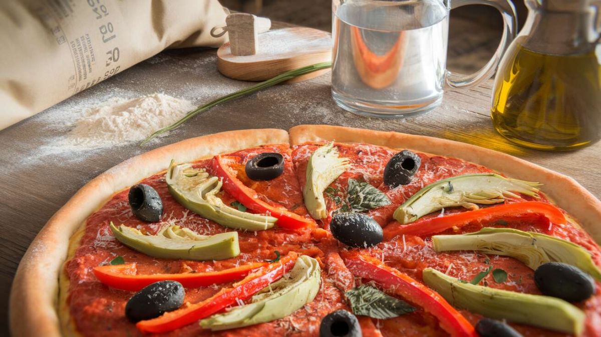 Savourez le soleil avec cette pizza aux légumes maison