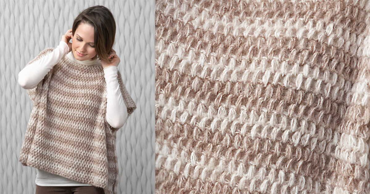 Le poncho rayé au crochet, l'incontournable tendance de cette saison
