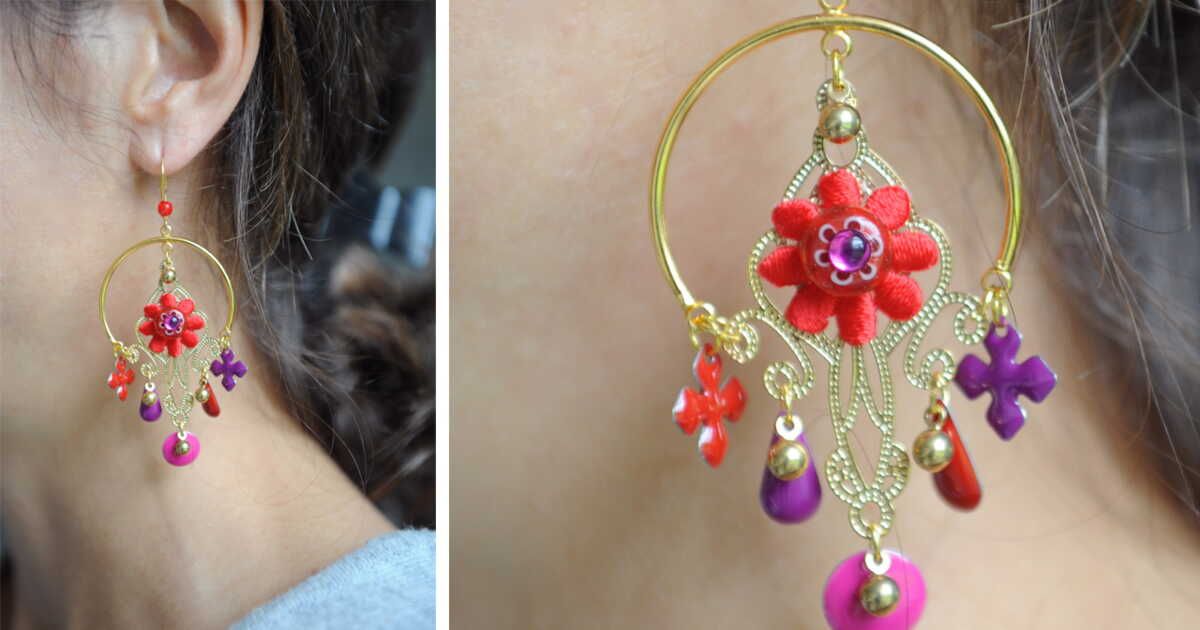 Des boucles d'oreilles à pampilles