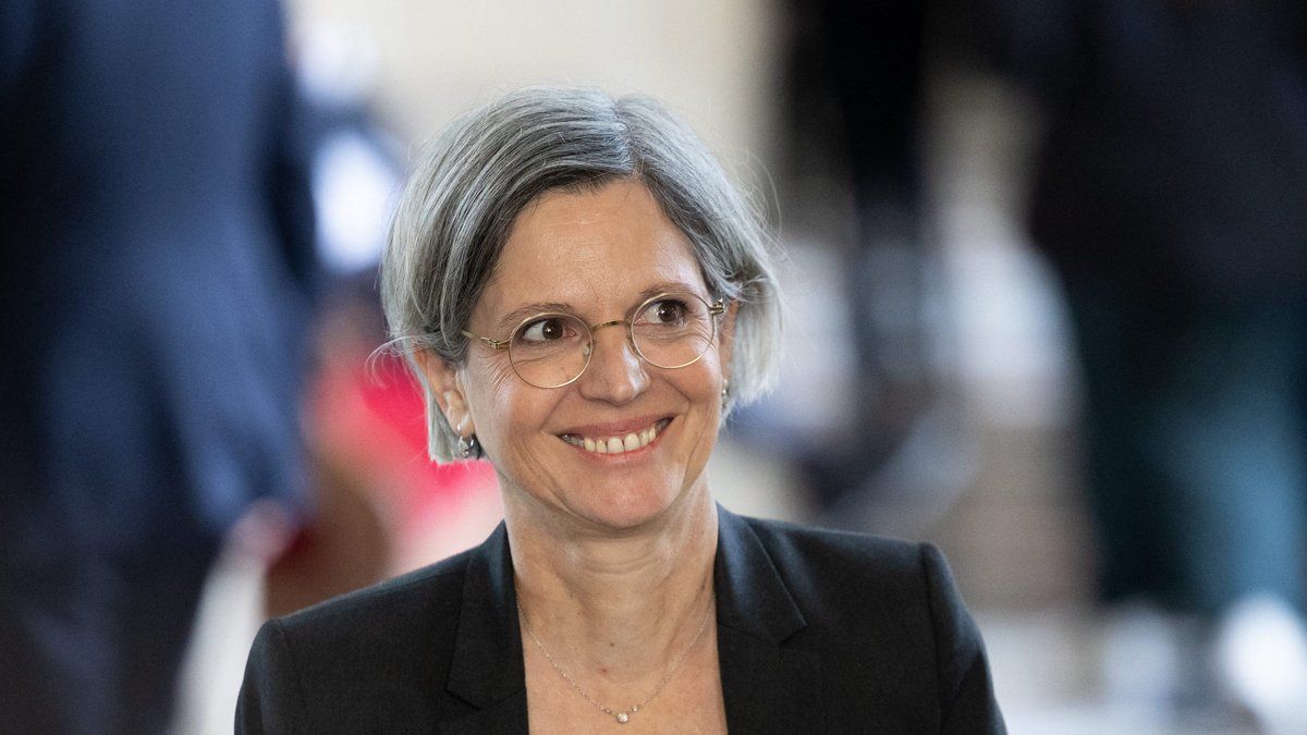 La proposition audacieuse de Sandrine Rousseau : des steaks renommés en cadavres d'animaux
