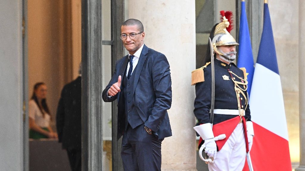 Accusations de favoritisme au cœur de l'enquête sur Karim Bouamrane