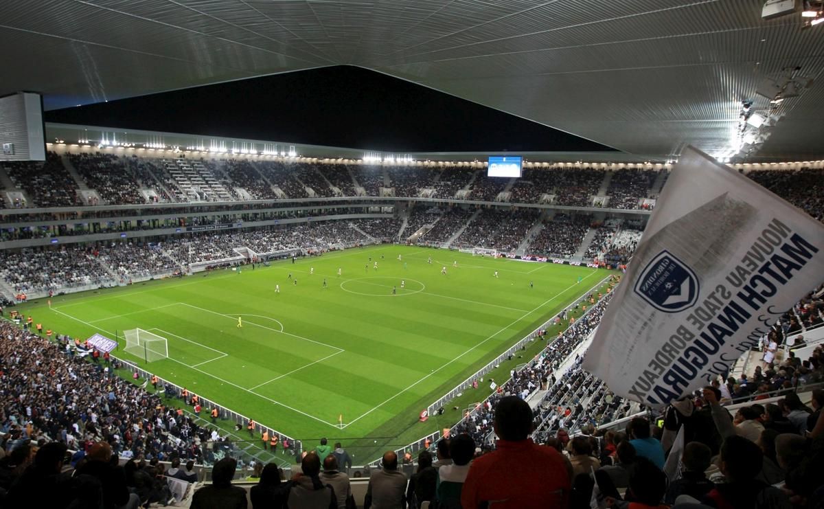 la naissance d'un temple du football à bordeaux