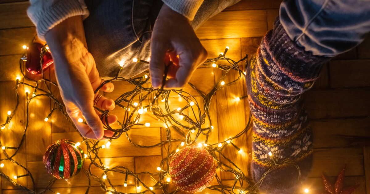 les guirlandes de noël : éviter une facture d'électricité salée