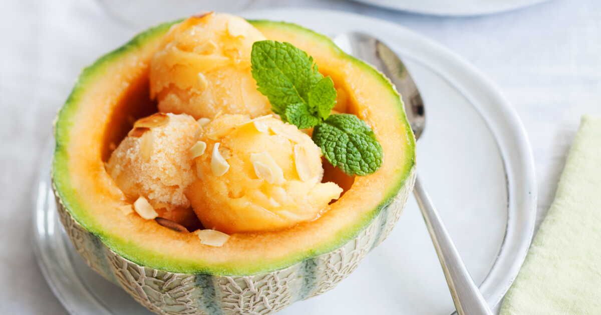 Un éclat de fraîcheur : la soupière de melon glacée au champagne