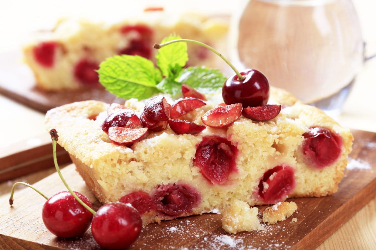 La douceur du cake aux cerises de Cyril Lignac