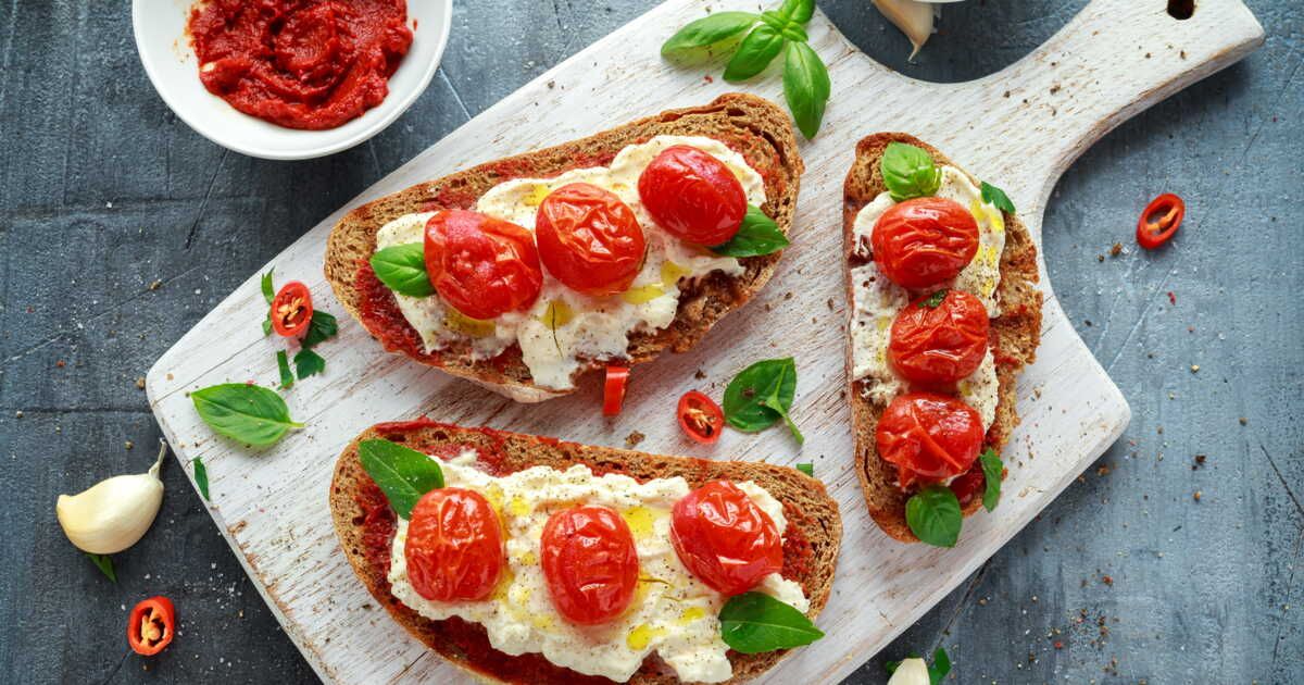 Des bruschettas d'été qui font saliver : recette rapide et savoureuse