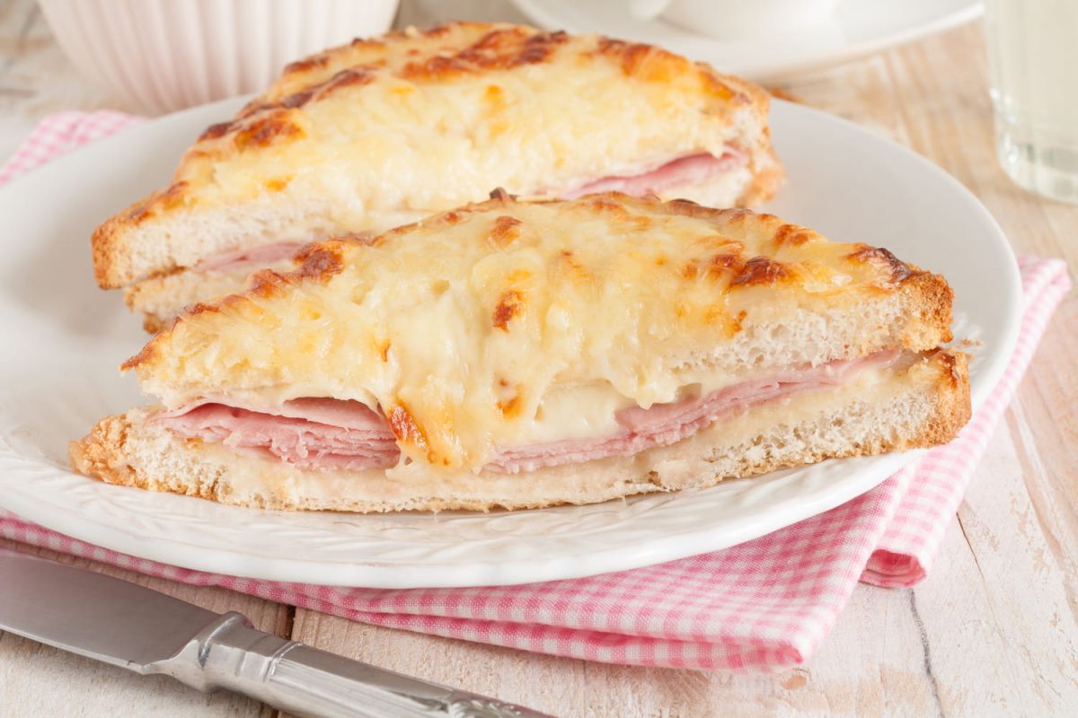 l'art de monter un croque-monsieur : l'ordre qui transforme votre plat