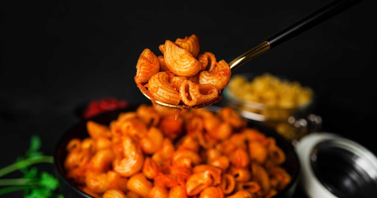 Pâtes à la zozzona : la carbonara à la tomate de François-Régis Gaudry