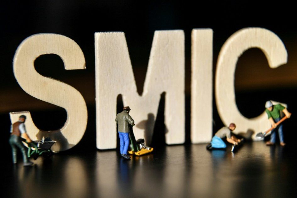 La hausse du Smic relance le débat sur les salaires en France