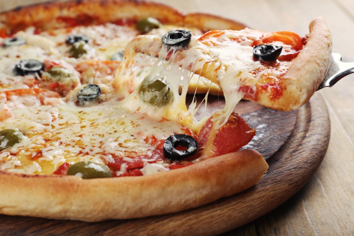Secrets pour une pizza maison inoubliable : légèreté, croustillant et fondant