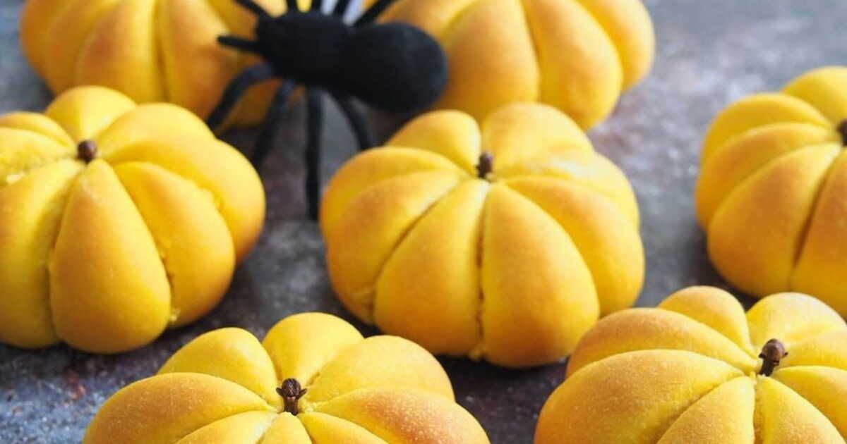 Des pumpkin buns pour un Halloween délicieusement terrifiant
