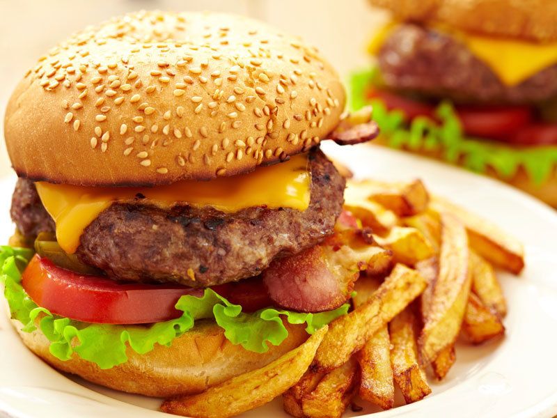 Un hamburger d'un nouveau genre : le défi du goût et de l'écologie